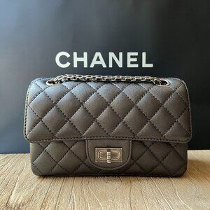 Chanel mini reissue